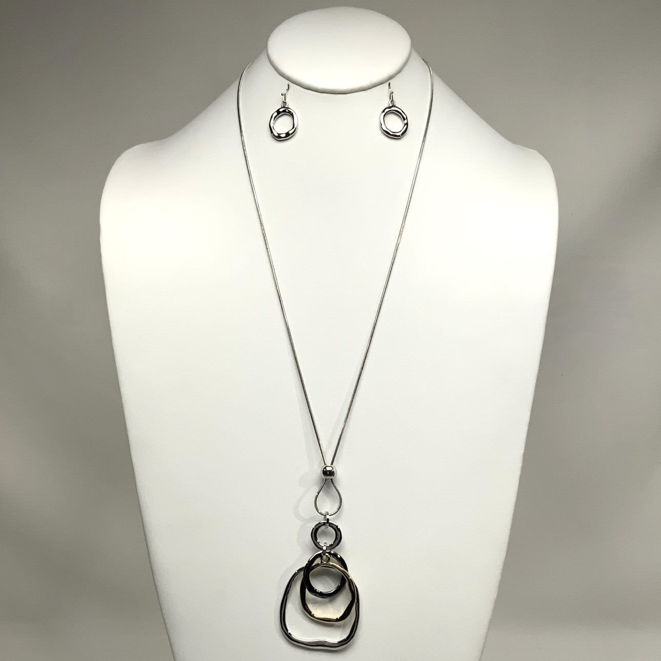 Tri-Circle Snake Chain Necklace Set