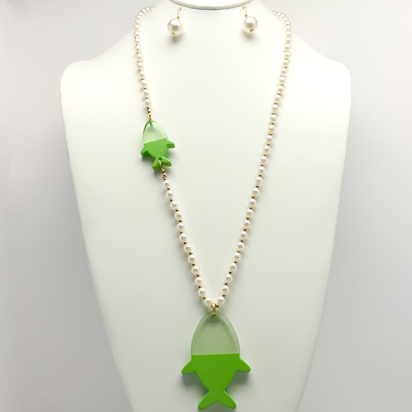 Pearl and Fish Lucite Necklace