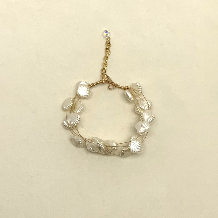 Pearlescent Seashell Bracelet