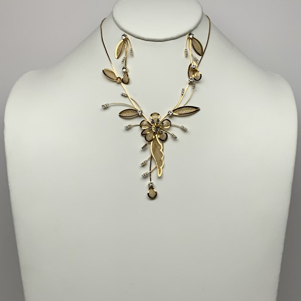 Mesh Flower Crystal Necklace Set