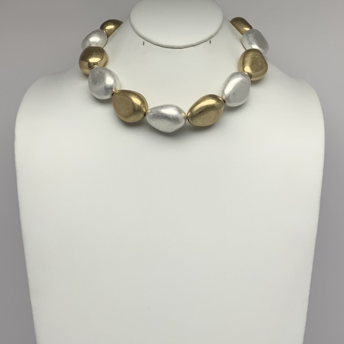 Metal Stone Look Bead Necklace