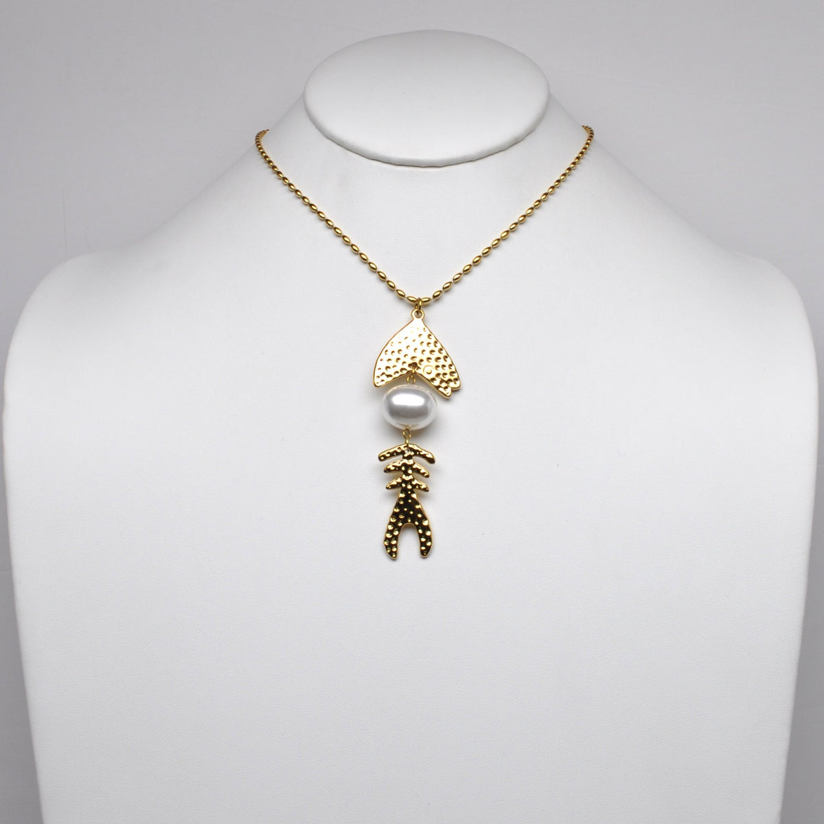 Dotted Skeletal Fish w/Pearl Design