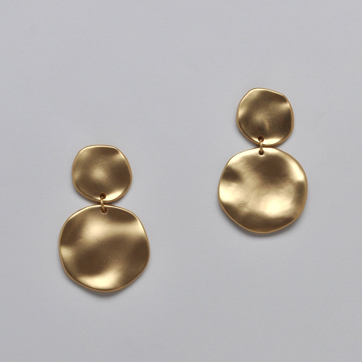 Hammered Circle Design Simple Earrings