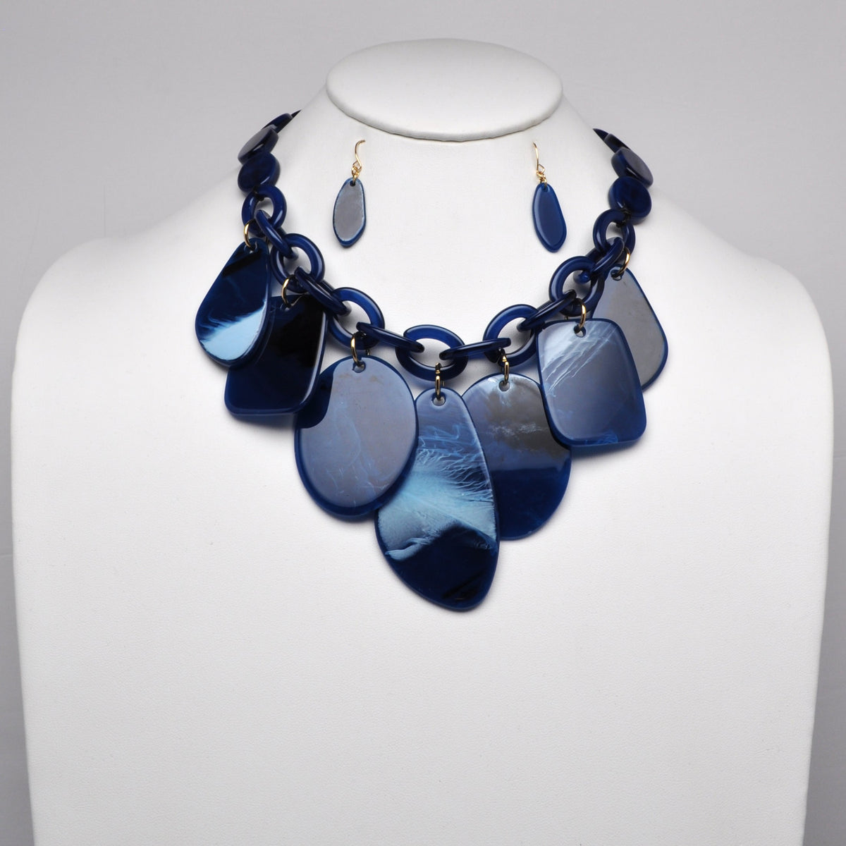 Lucite Oval Dangle Chain Statement Necklace