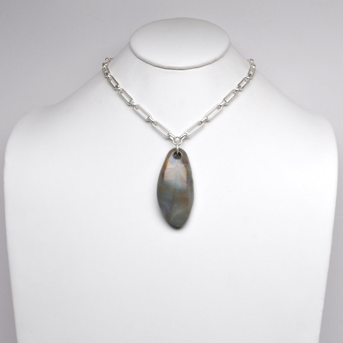 Paperclip Chain w/Lucite Stone Pendant Necklace