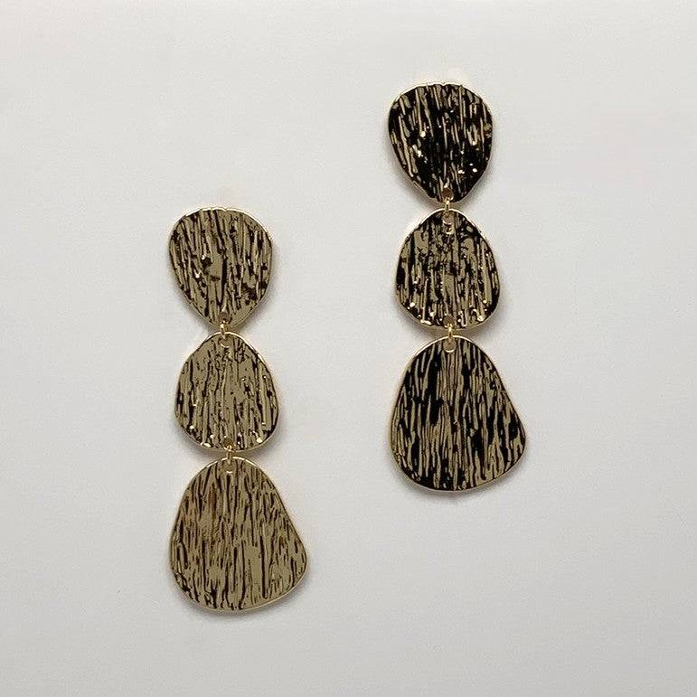 Line Textured Drop Dangle Clip Earrings