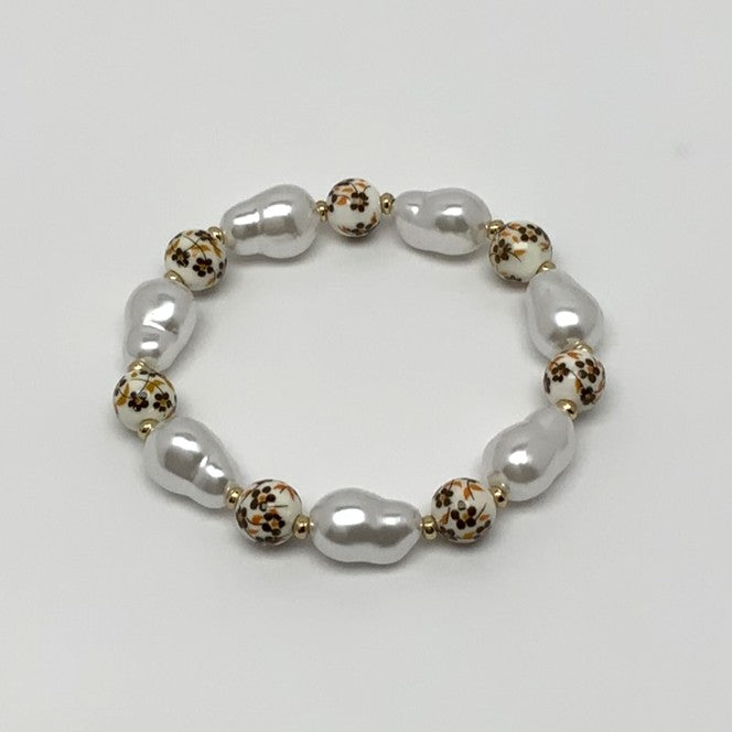 Tiny Flower Print Pearlescent Bracelet