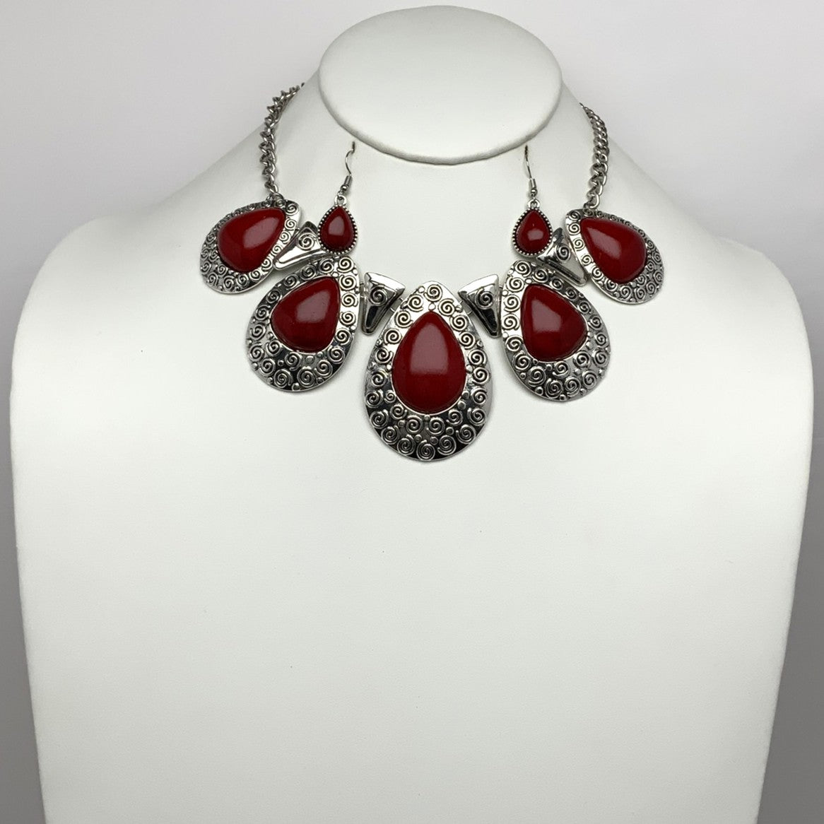 Teardrop Stone Statement Necklace