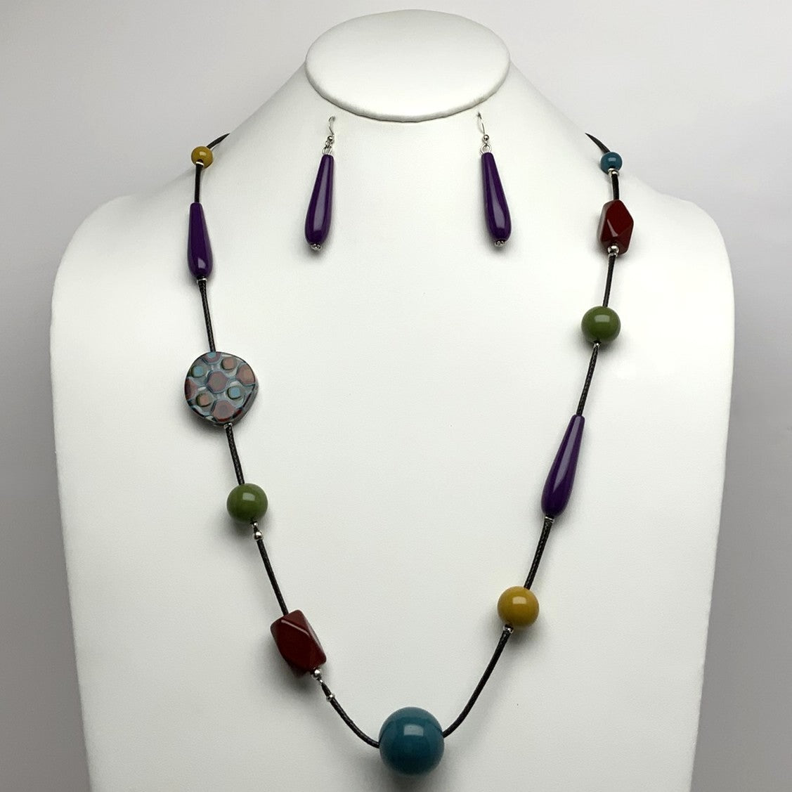 Geometric Funky Beaded Necklace