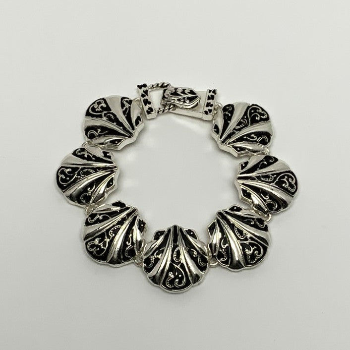Seashell Magnetic Clasp Bracelet