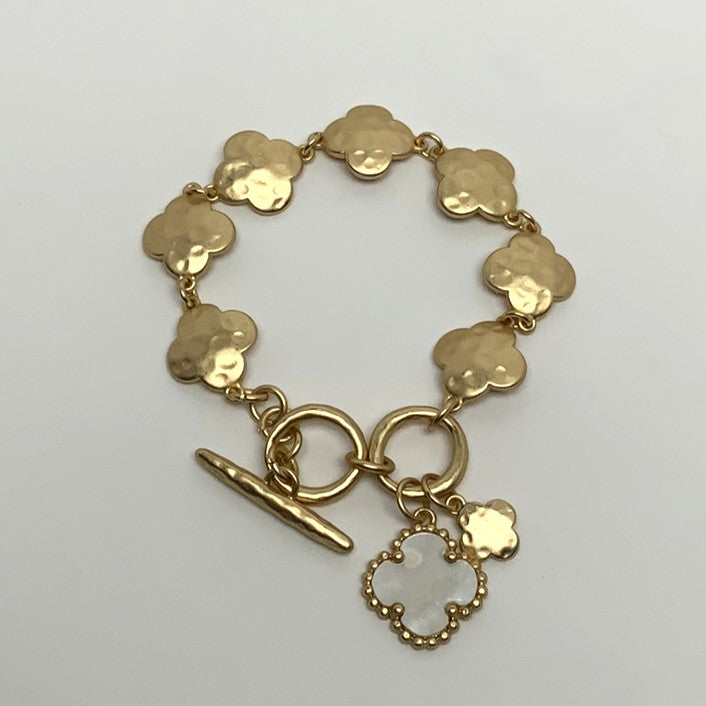 Matte Clover Toggle Clasp Bracelet