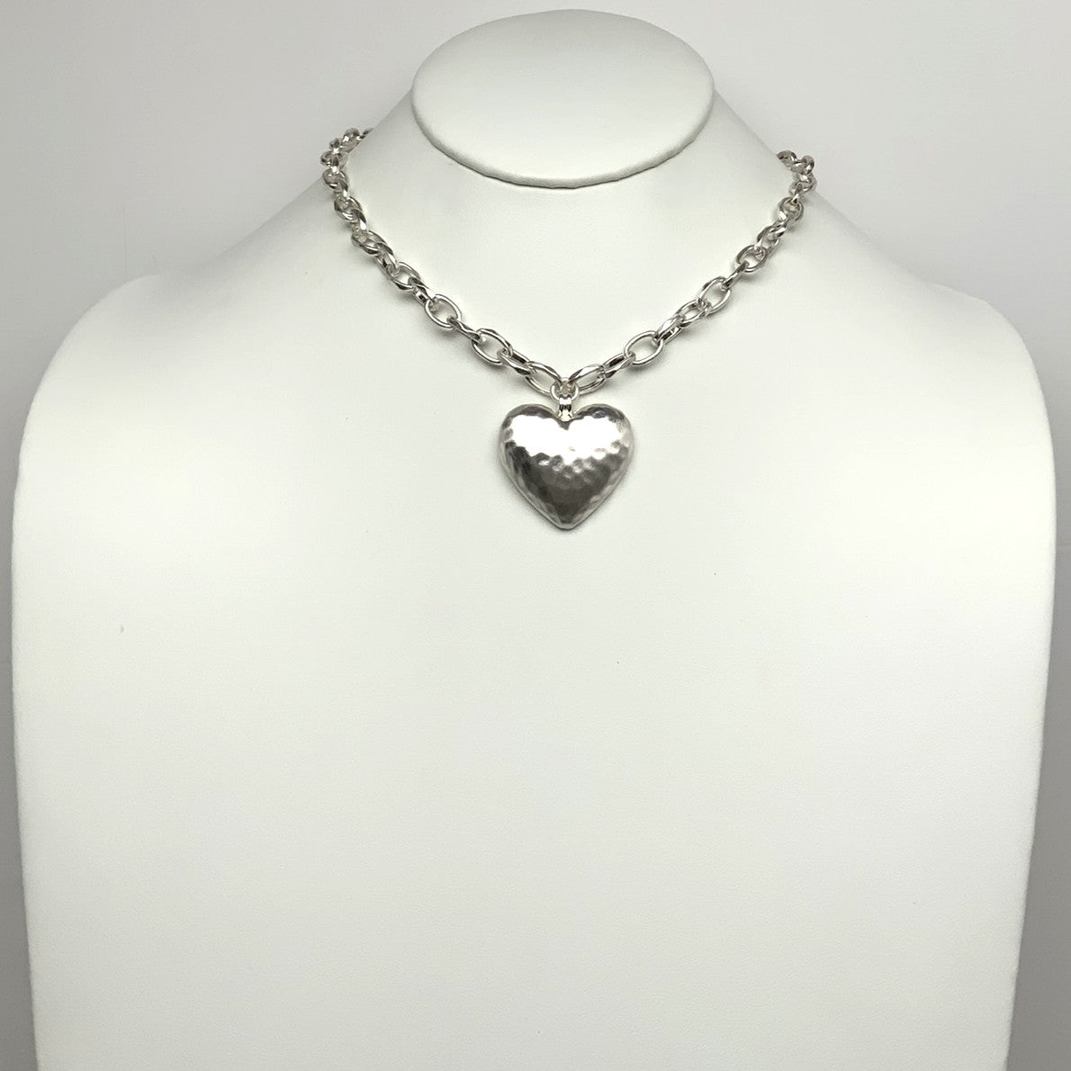 Chain Necklace Textured Heart Pendant Necklace