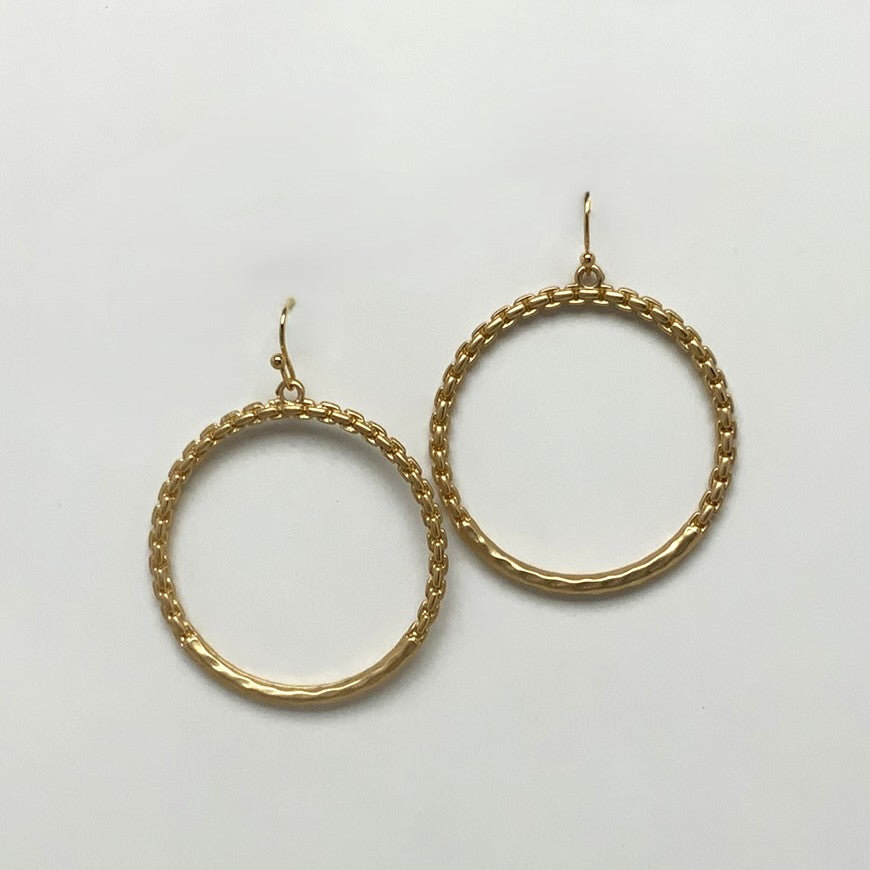 Link Chain Designed Drop Earrings
