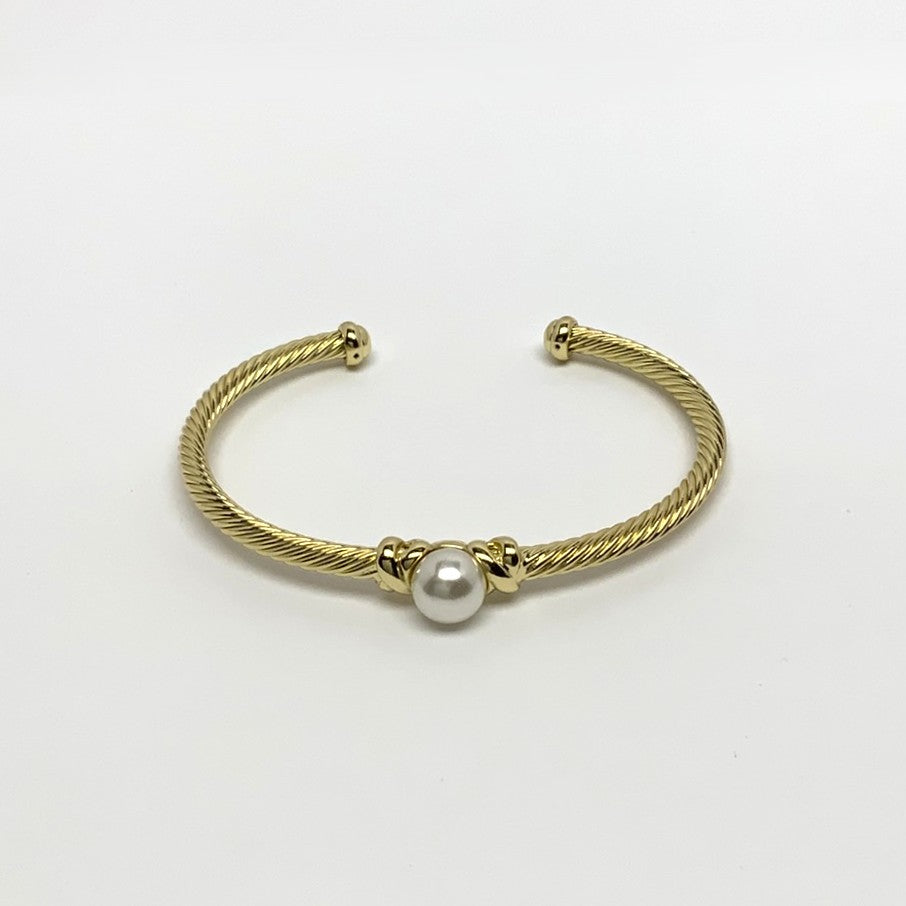 Pearl Designer Look Cuff Bracelet
