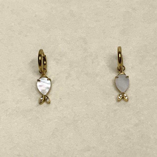 Shell Look Fish Dangle Earring