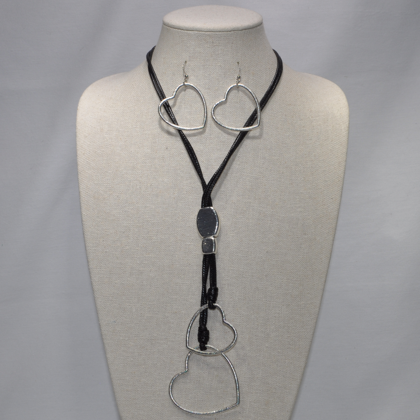 Long Vinyl Cord with Heart Tassel Necklace Set