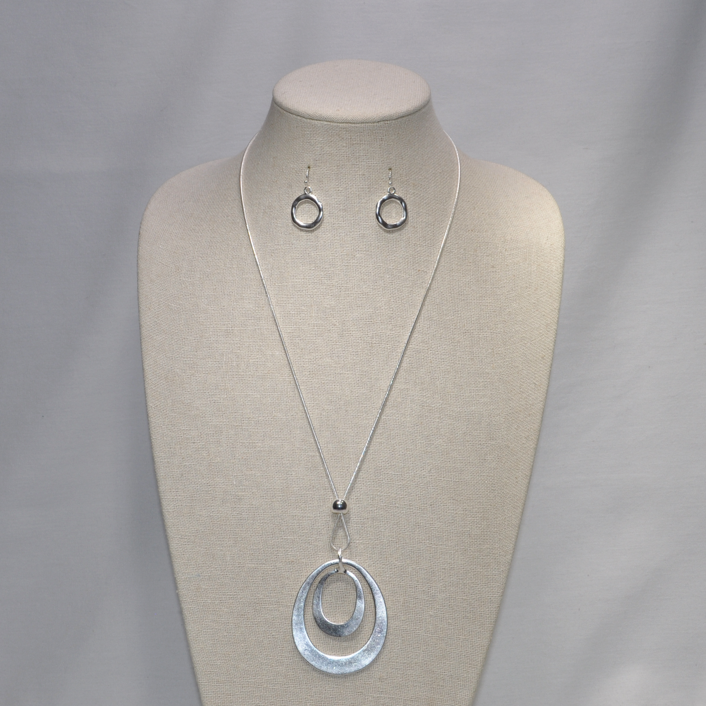 Long Snake Chain with Dented Dots on Double Circle Pendant Necklace Set