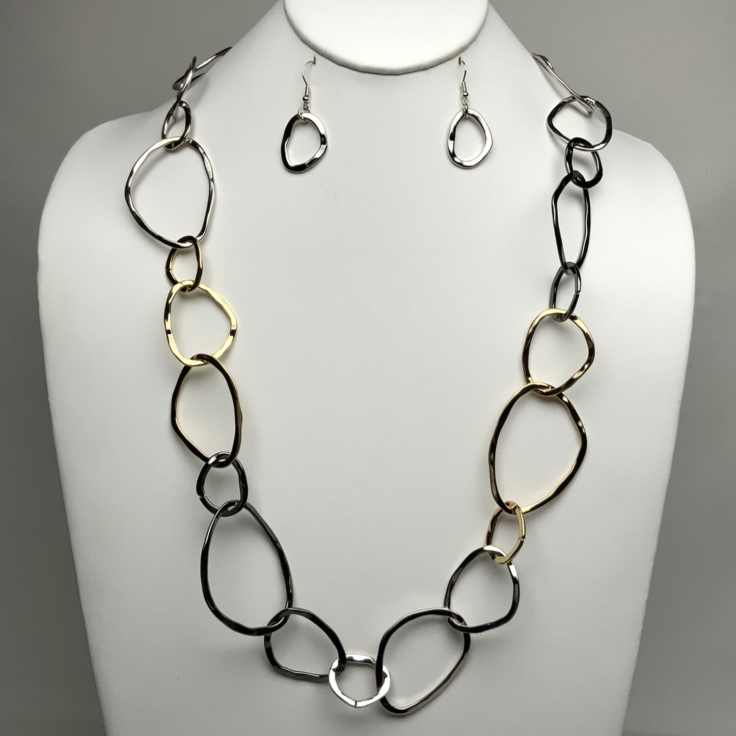 Three-Toned Chain Linked Necklace Set