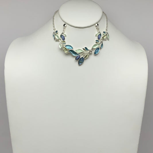 Leaf Vine Enamel Necklace Set