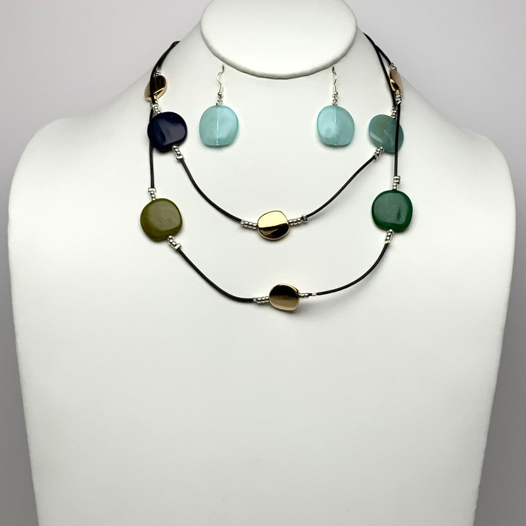 Lucite Necklace Set