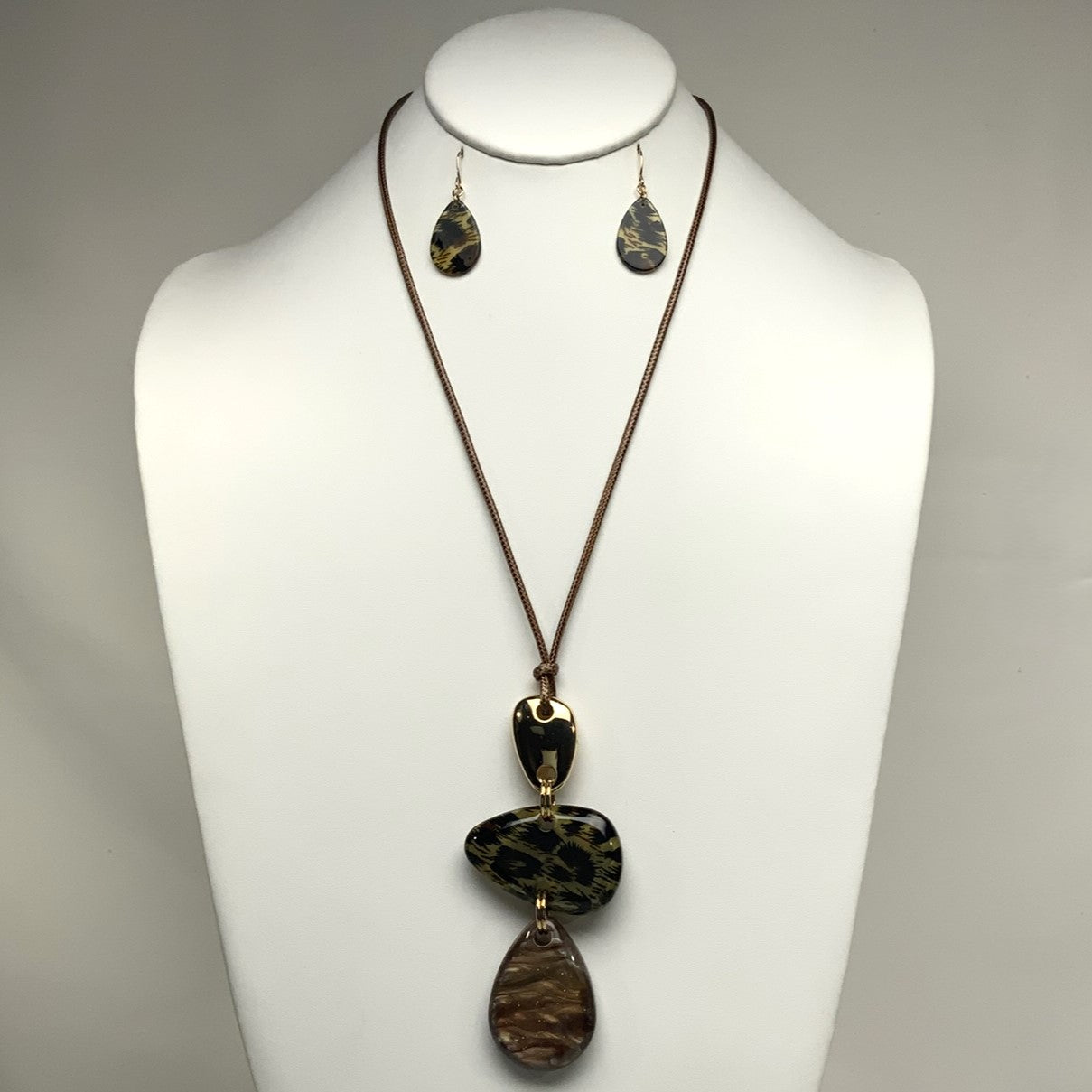 Lucite Drop Necklace