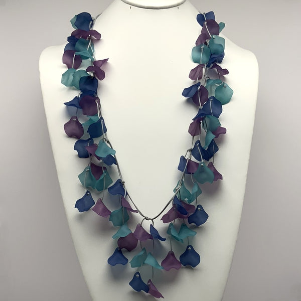 Hanging Leaves Drop Necklace