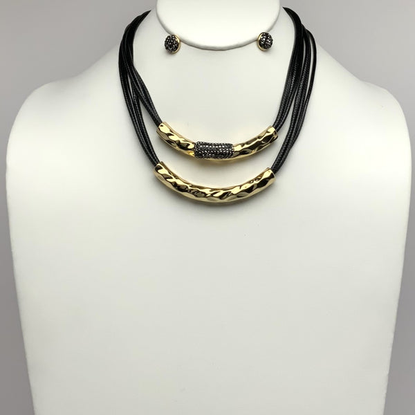Curved Blinged Necklace Set