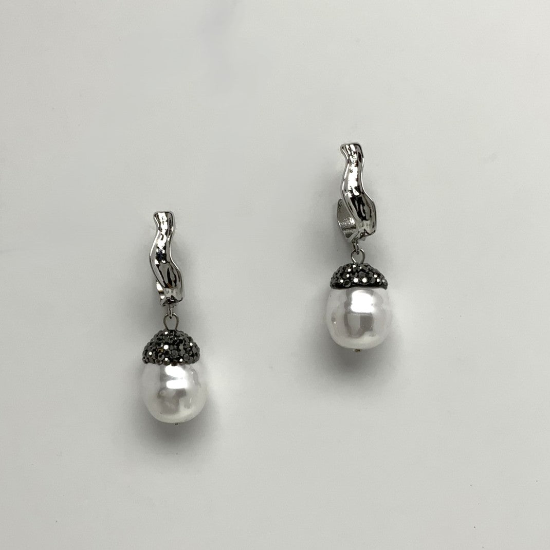 Pearl Crystal Drop Earrings