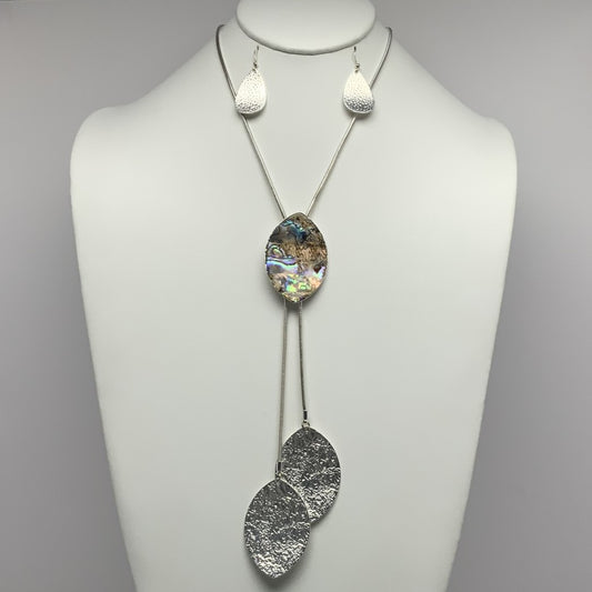 Pearlescent Petal Drop Necklace Set