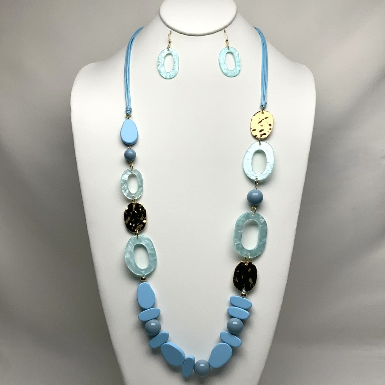 Oval Lucite Drop Necklace Set