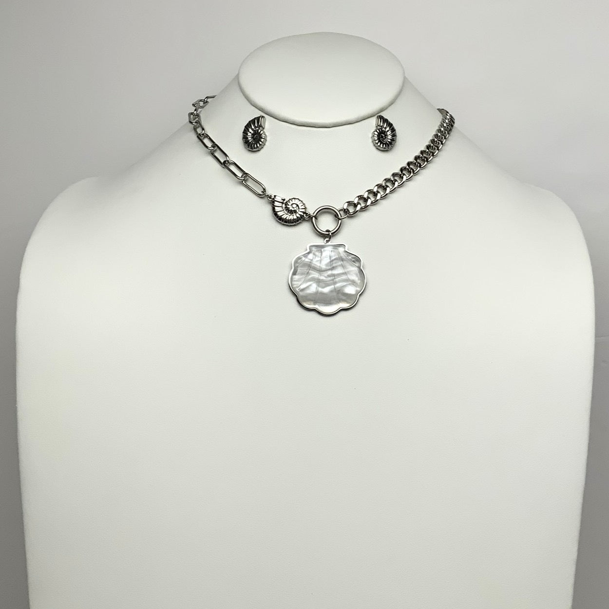Chain Mix Nautical Sea Shell Pendant Necklace Set