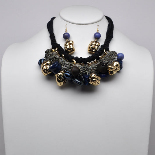 Sculpted Nugget Fabric Collar Jewelry Set