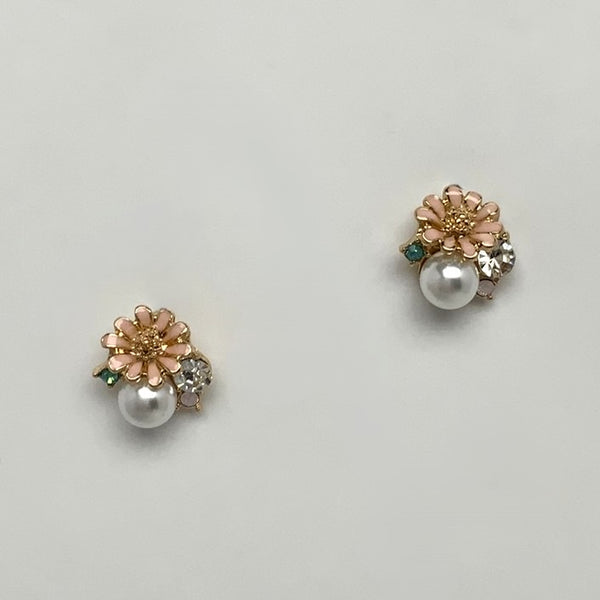 Flower Pearl Crystal Cluster Earrings