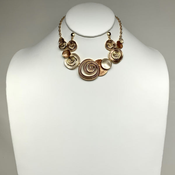 Swirl Necklace Set