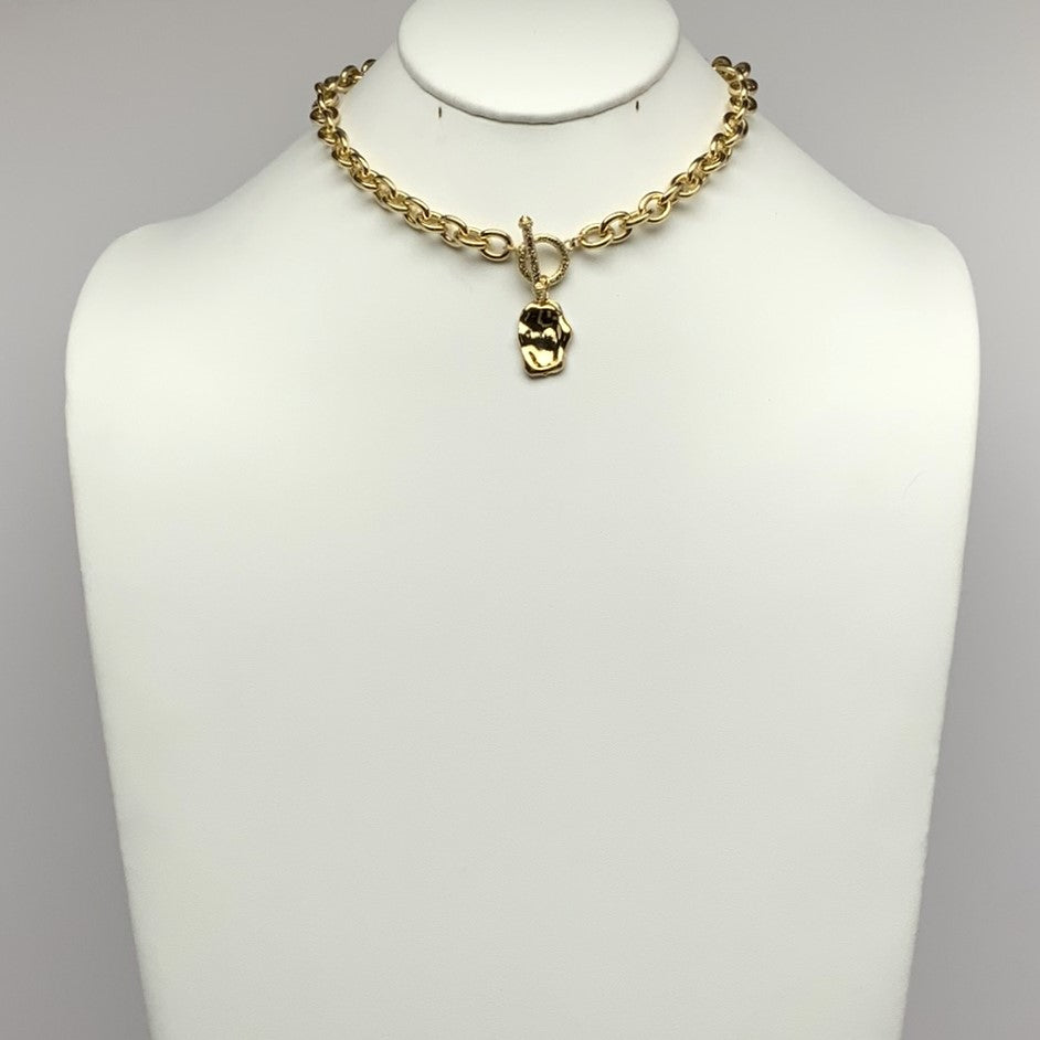 Chain Linked Pendent