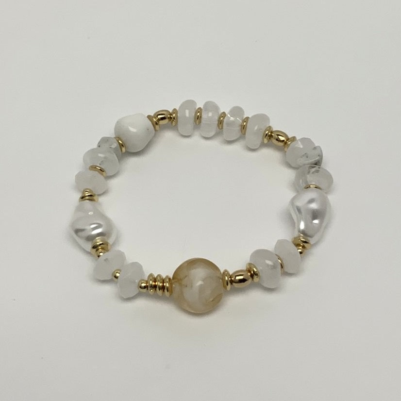 Beaded Mix Textured Pearl Bracelet