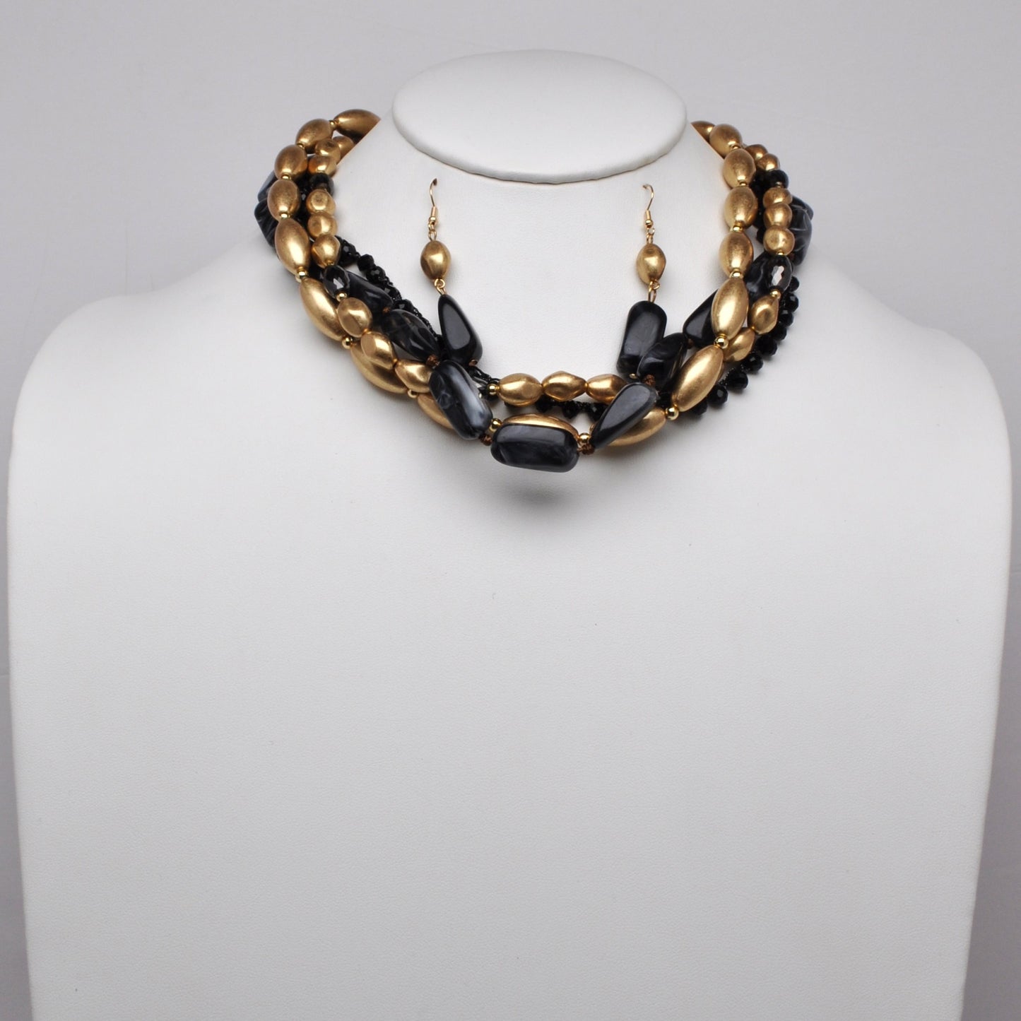 Beaded Lucite Metal Finished Layered Necklace Set