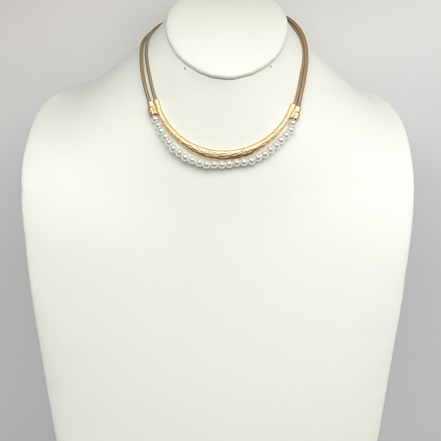 Pearl and Metal Necklace