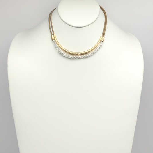 Pearl and Metal Necklace