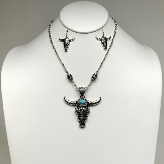 Western Turquoise Bull Head Necklace Set