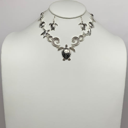 Sea life Bib Style Necklace Set