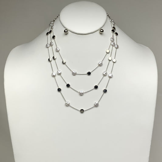 Layered Pearl Circle Stone Necklace Set