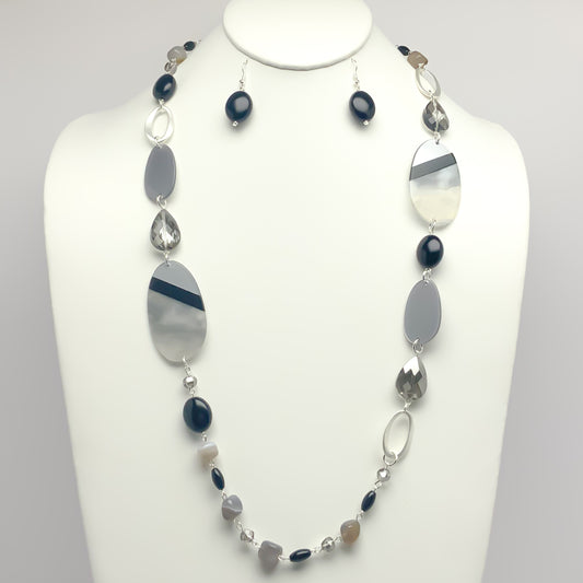 Lucite Bling Necklace Set