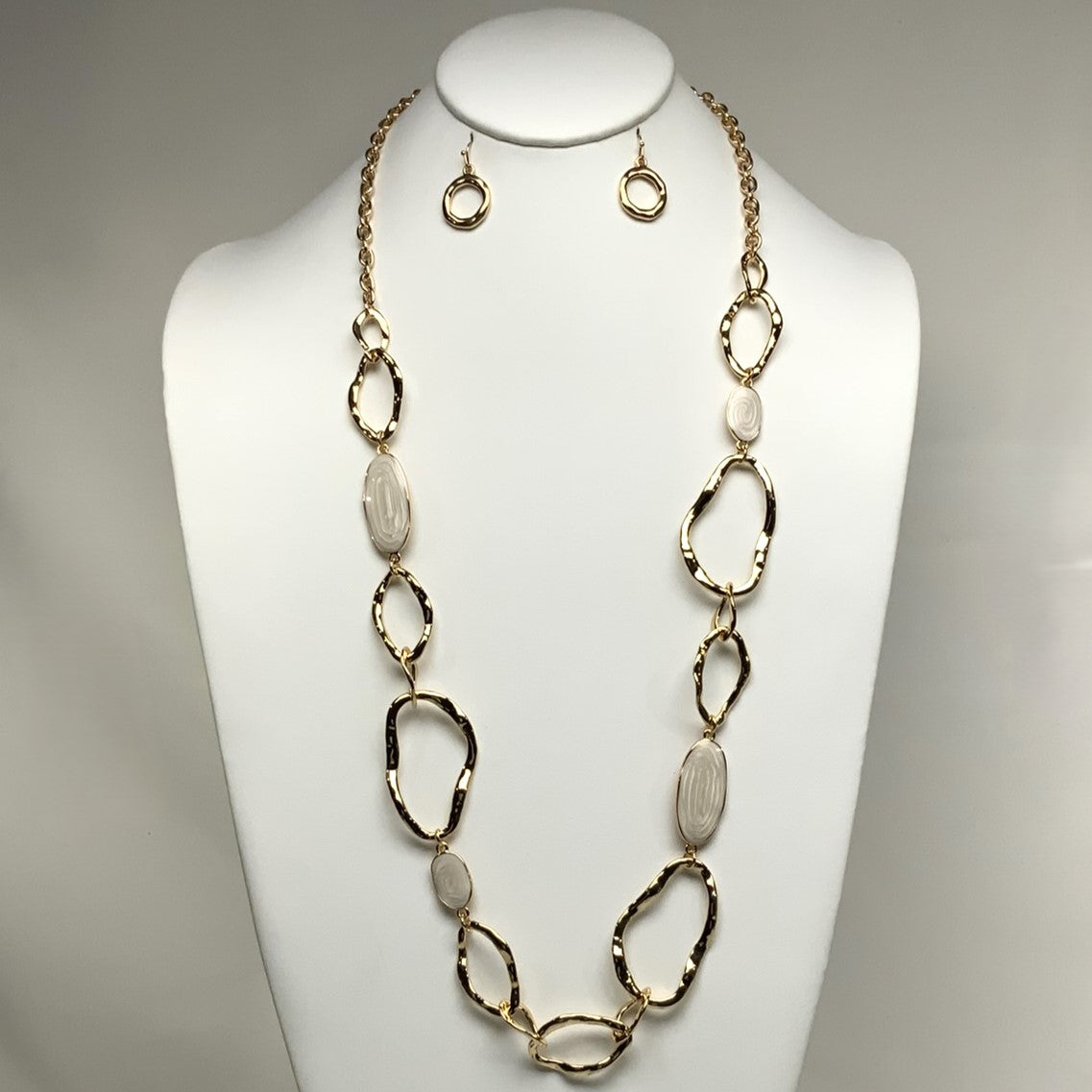 Abstract Ring Chaim Necklace Set