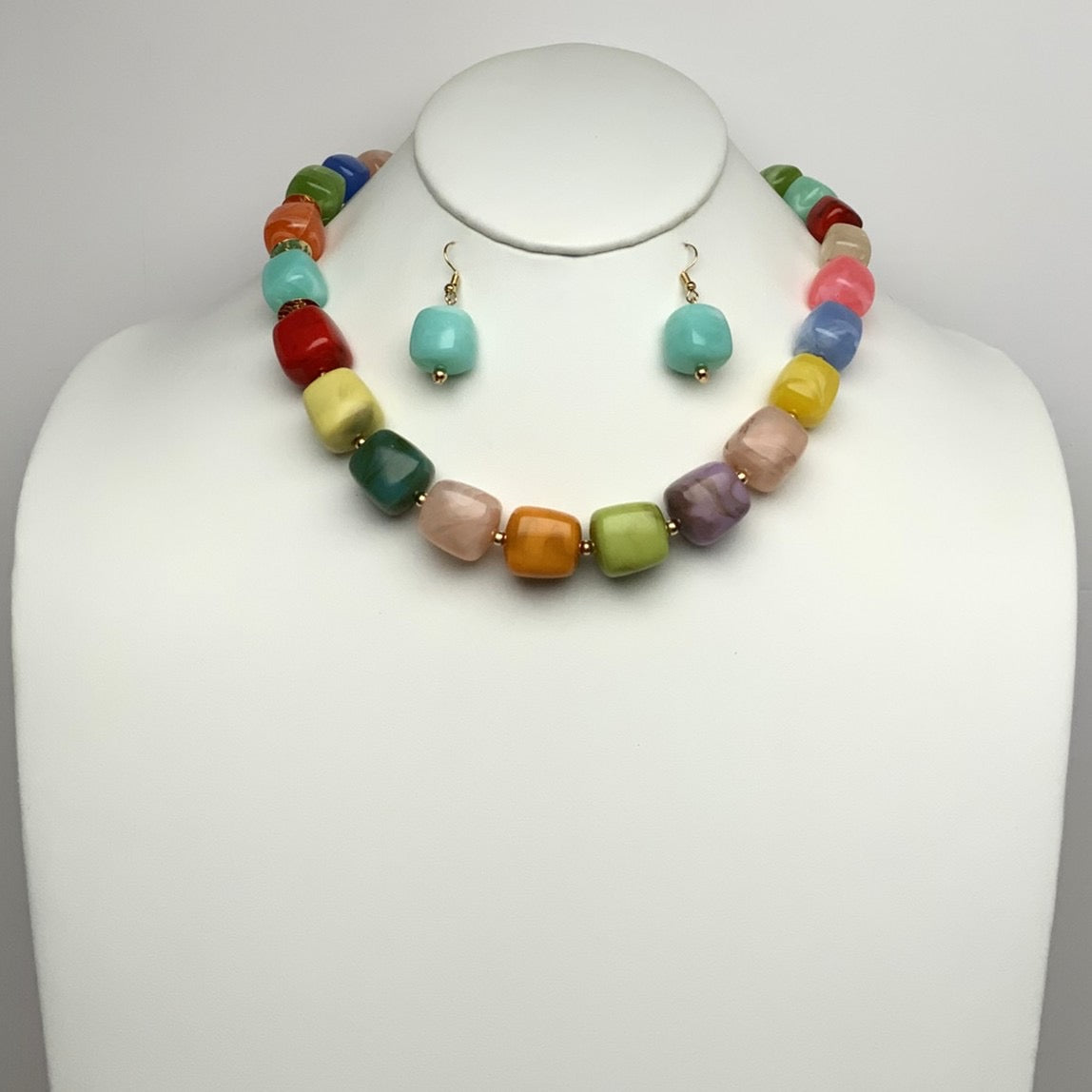 Marble Design Chunky Cube Lucite Necklace Set