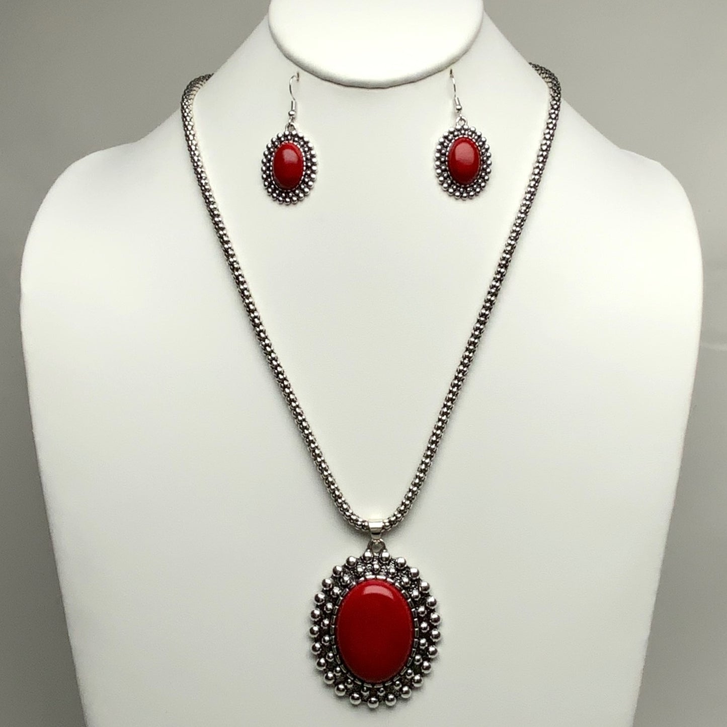 Western Pendant Necklace Set