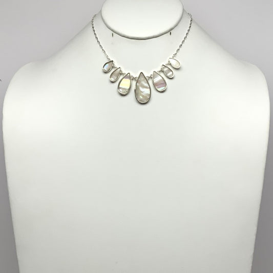 Teardrops Necklace Set
