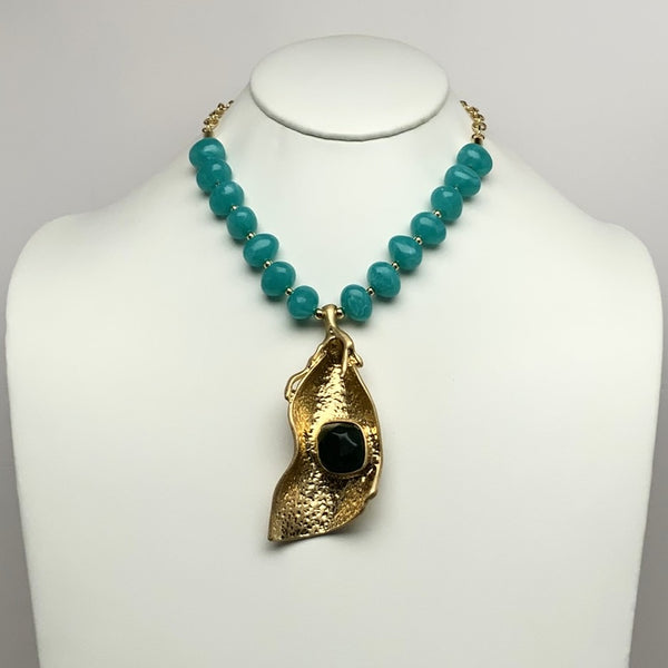 Half Lucite Bead Curved Metal Piece Drop Necklace