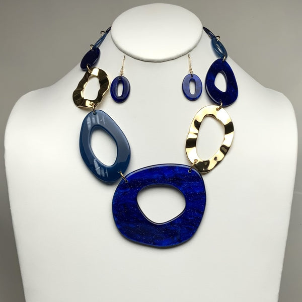 Lucite Oval Ring Necklace Set