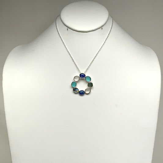 Stone Shape Circle Necklace